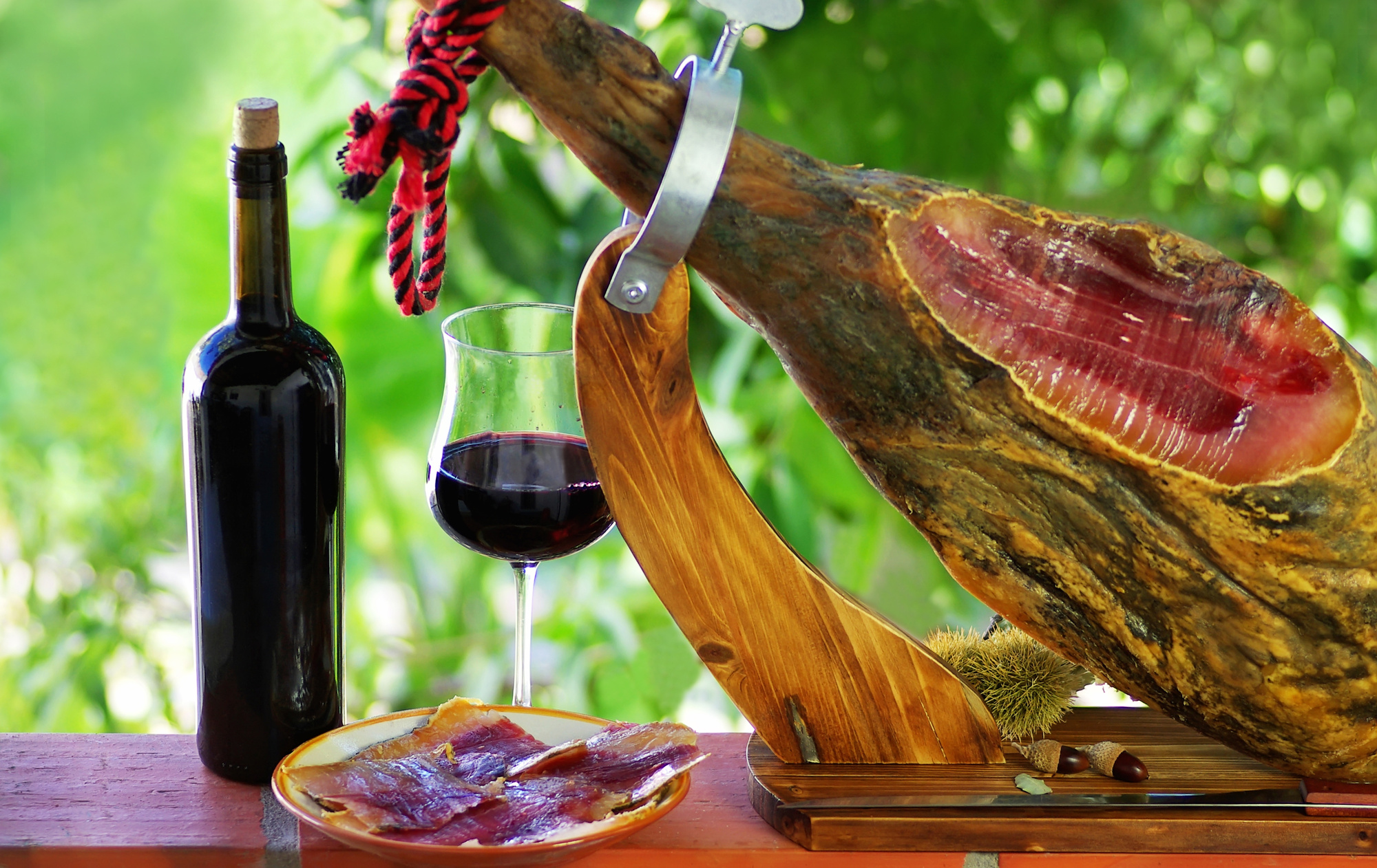 Rượu vang Tây Ban Nha là gì? Tìm hiểu kiến thức cơ bản về rượu vang Tây Ban Nha 
